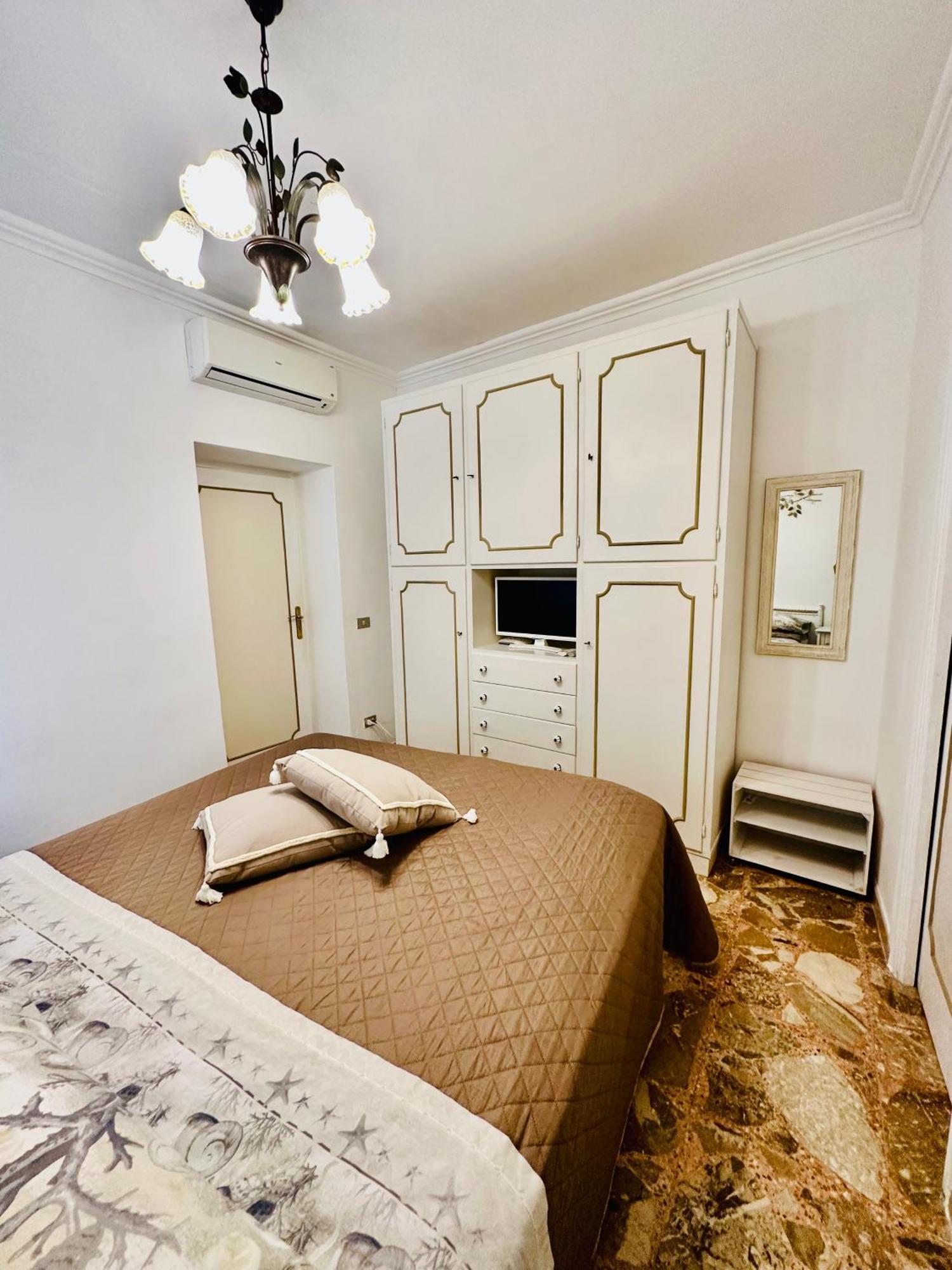Vila Capri Joy Exteriér fotografie